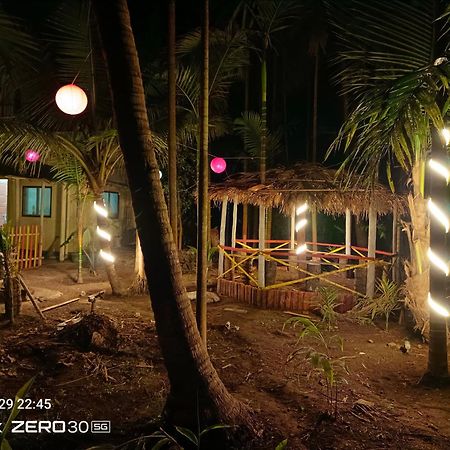 Coco Dreams Hotel Alībāg Eksteriør billede